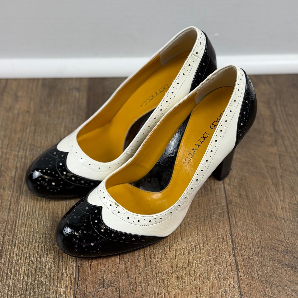 Jessica Bennett Black White Spectator Brogue Block Heel Pump 8